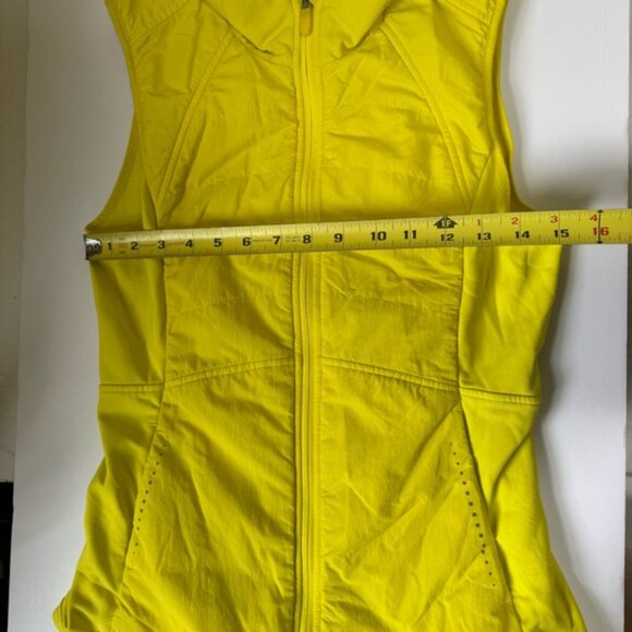Lululemon Another Mile Vest Water Wind Repellent Stretch Full Zip Pockets Yellow - Picture 14 of 15